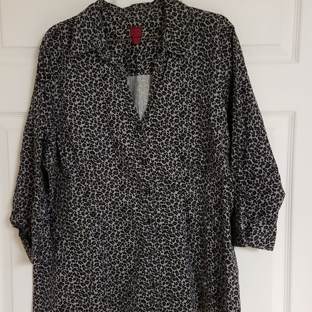 Women's plus size 2X long sleeve dress shirt